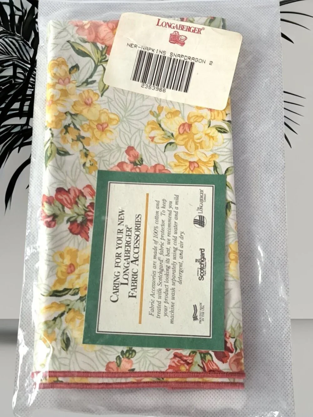 New Longaberger Snapdragon Cloth Napkins Floral Set Of 2 May Series 17x17 Fabric